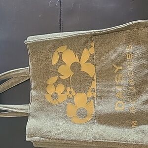 Marc Jacobs Daisy Bag